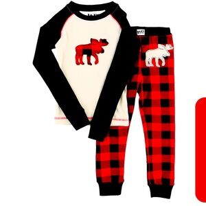 Lazy One Moose Plaid Kid's Long Sleeve PJ's - NEW WITH TAGS - Size 8